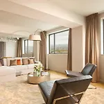 Hyatt Regency Paris Etoile