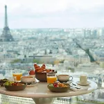 Hyatt Regency Paris Etoile