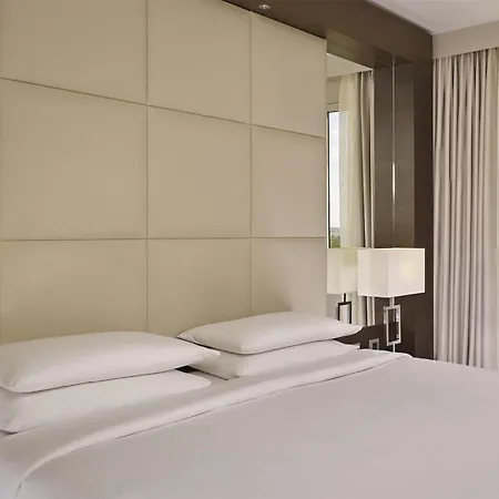 Hyatt Regency Etoile Parigi