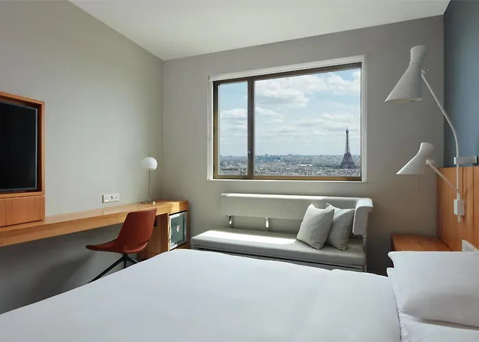 Hyatt Regency Paris Etoile