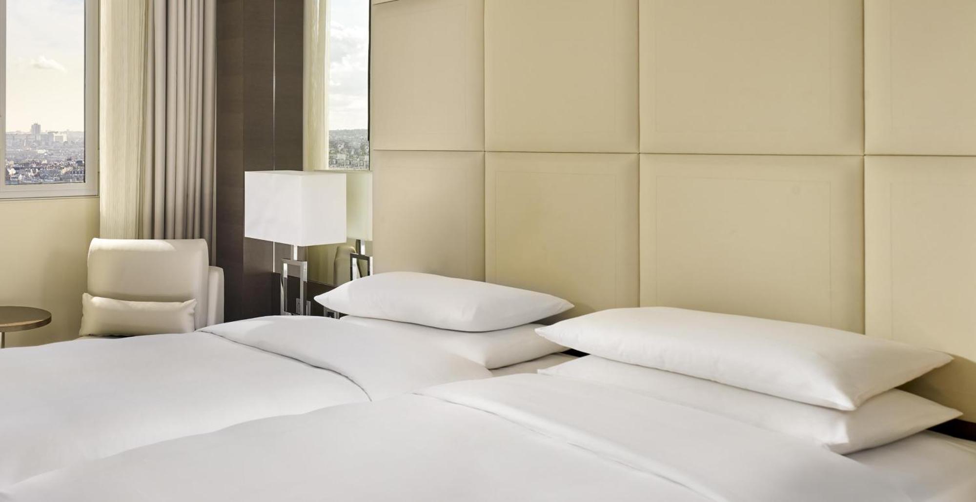 Hyatt Regency Etoile