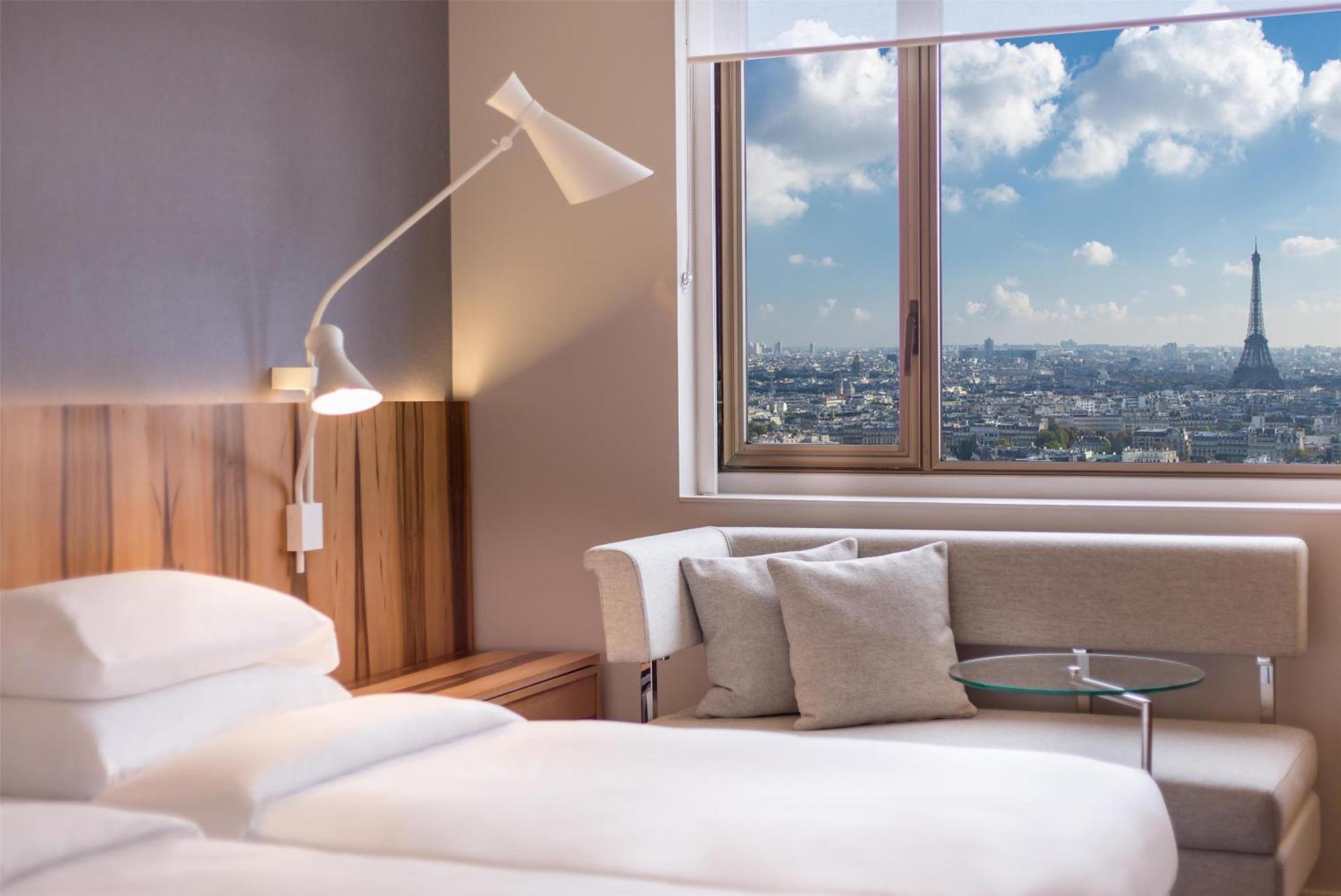 Hyatt Regency Etoile