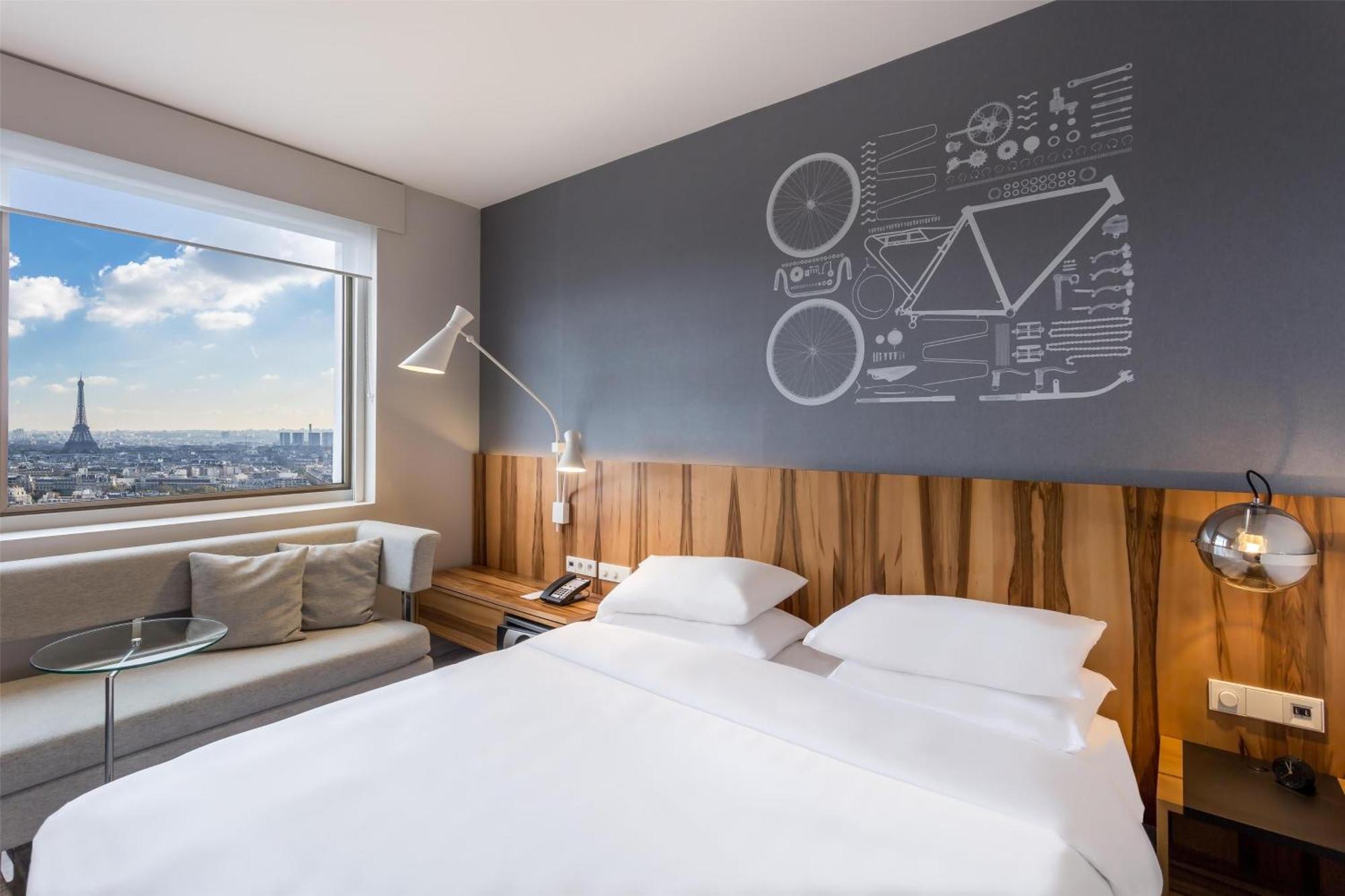 Hyatt Regency Etoile 4* Paris