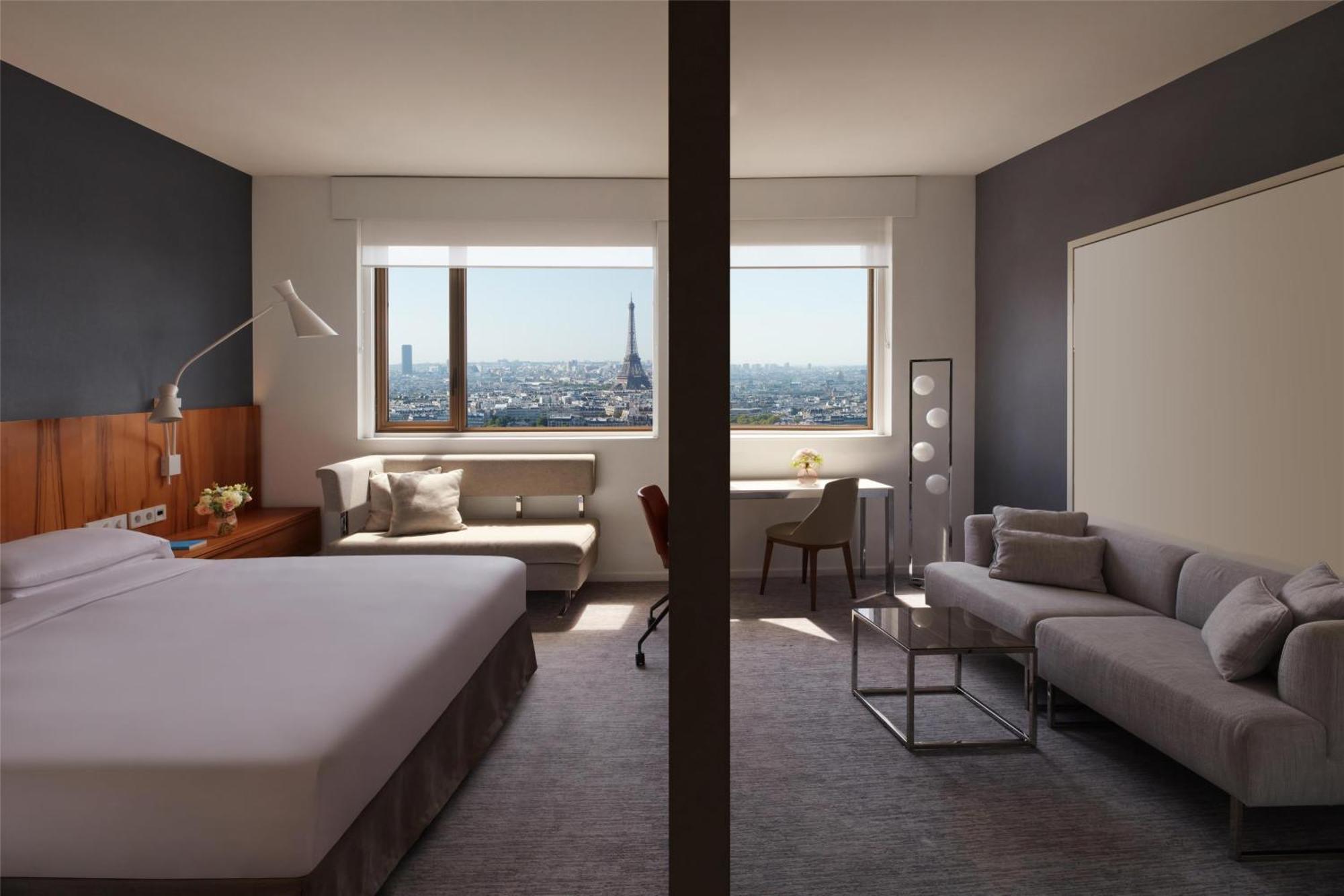 Hotel Hyatt Regency Etoile 4*