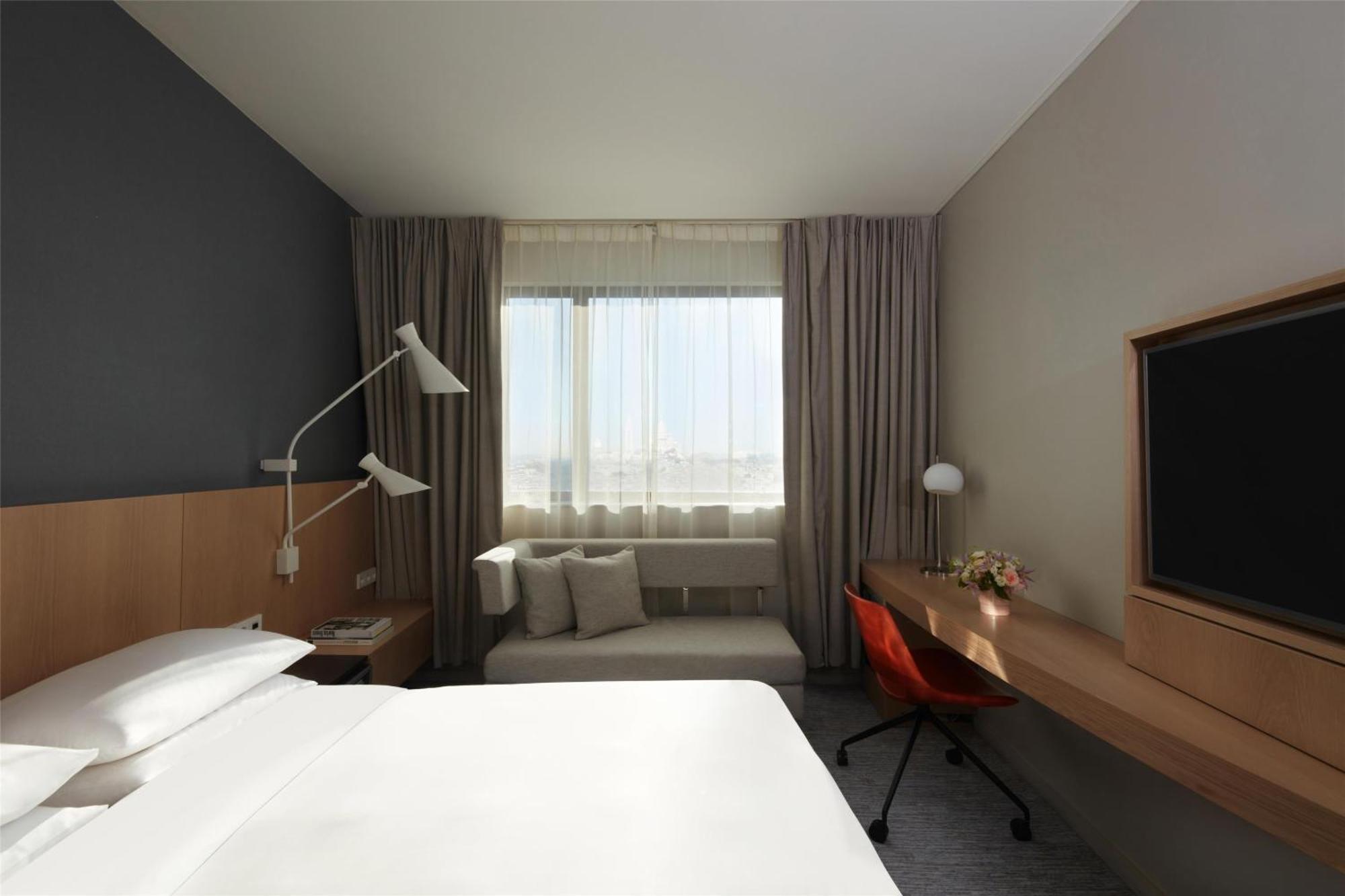 Hyatt Regency Etoile