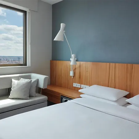 Hyatt Regency Etoile 4* Paris